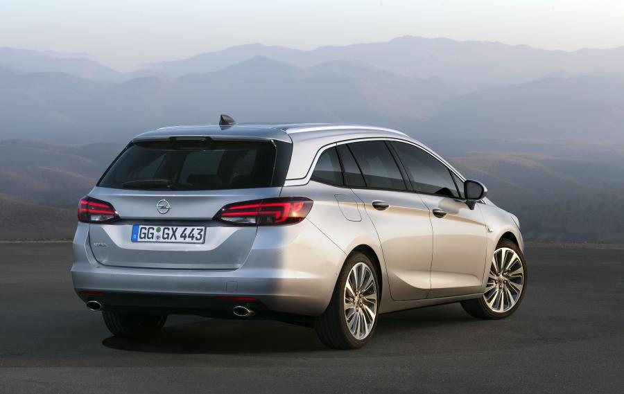  Opel Astra Sports Tourer 2016 года  (фото 7 из 14)